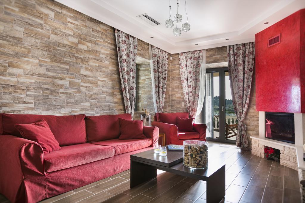 Villa Athinais Lixouri Exterior photo